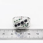 انگشتر یاقوت کبود الماس تراش نقره مردانه دست ساز طرح سلیمان + ۶ قطعه زمرد - Image 5