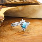 انگشتر فیروزه نیشابوری نقره زنانه طرح نیکا - Image 2