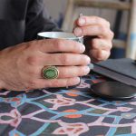 انگشتر عقیق سبز نقره مردانه طرح سامر + حرز امام جواد (ع) + آیت الکرسی - Image 4