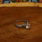 حلقه تک نگین نقره زنانه طرح ساحل - Image 3