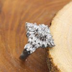 حلقه تک نگین نقره زنانه طرح بهنگار - Image 3