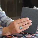 انگشتر فیروزه نیشابوری نقره مردانه دست ساز طرح قلم زنی رهنما - Image 4