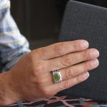 انگشتر زبرجد الماس تراش نقره مردانه دست ساز طرح اورکا - Image 3