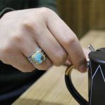 انگشتر فیروزه نیشابوری نقره مردانه طرح حبل المتین - Image 4