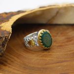 انگشتر عقیق سبز نقره مردانه طرح رولکس + حرز امام جواد (ع) + آیت الکرسی - Image 2