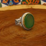 انگشتر عقیق سبز نقره مردانه طرح یاعلی یافاطمه + حرز امام جواد (ع) + آیت الکرسی - Image 3