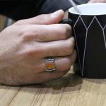 انگشتر عقیق سرخ یمنی نقره مردانه طرح ذوالجناح - Image 4