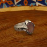 انگشتر عقیق کبود یمنی نقره مردانه دست ساز طرح رحمان - Image 2