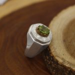 انگشتر زبرجد الماس تراش نقره مردانه دست ساز طرح دور طلایی صدیق - Image 2