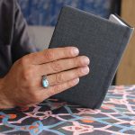 انگشتر فیروزه نیشابوری نقره مردانه دست ساز طرح شاپور - Image 3