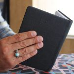 انگشتر فیروزه نیشابوری نقره مردانه دست ساز طرح سرزمین - Image 4