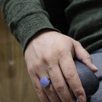 انگشتر عقیق کبود یمنی نقره مردانه طرح زاهد - Image 4