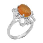 انگشتر عقیق سرخ یمنی نقره زنانه طرح نیلوفر