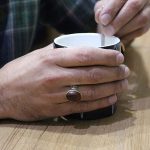 انگشتر عقیق سرخ نقره مردانه طرح فرهنگ - Image 4