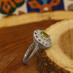 انگشتر زبرجد الماس تراش نقره زنانه طرح خاتون - Image 2