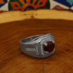 انگشتر یاقوت سرخ الماس تراش نقره مردانه طرح قدیم - Image 2