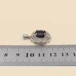 گردنبند یاقوت کبود الماس تراش نقره زنانه طرح نیکول - Image 4