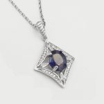 گردنبند یاقوت کبود الماس تراش نقره زنانه طرح سراب - Image 2