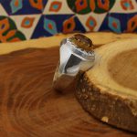 انگشتر الکساندریت الماس تراش نقره مردانه دست ساز طرح فراق - Image 3