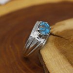 انگشتر فیروزه نیشابوری نقره مردانه دست ساز طرح عاصم - Image 3