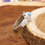 انگشتر فیروزه نیشابوری نقره مردانه دست ساز طرح رودک - Image 4