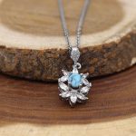 گردنبند فیروزه نیشابوری نقره زنانه طرح ماهک - Image 2