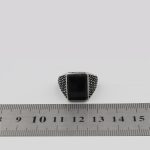 انگشتر عقیق مشکی نقره مردانه طرح قربان - Image 4