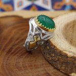 انگشتر عقیق سبز نقره مردانه طرح جمادی - Image 2