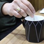 انگشتر عقیق باباقوری نقره دست ساز مردانه طرح دین ورز + حرز امام جواد (ع) - Image 3