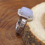 انگشتر عقیق کبود یمنی نقره زنانه طرح راشا - Image 3