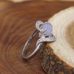 انگشتر عقیق کبود یمنی نقره زنانه طرح راغبه - Image 3