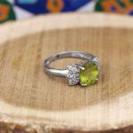 انگشتر زبرجد الماس تراش نقره زنانه طرح روشن - Image 3