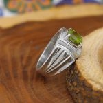 انگشتر زبرجد الماس تراش نقره مردانه دست ساز طرح قدرت - Image 3