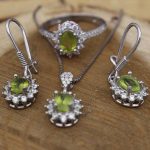 نیم ست زبرجد الماس تراش نقره زنانه طرح راوک - Image 3