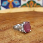 انگشتر یاقوت سرخ الماس تراش نقره زنانه طرح بنفشه - Image 3