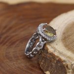 انگشتر الکساندریت الماس تراش نقره زنانه طرح ملورین - Image 3