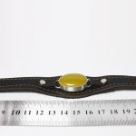 دستبند نقره چرم طبیعی مشکی طرح انتظار با نگین عقیق شرف الشمس + حکاکی - Image 4