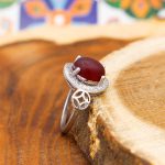 انگشتر عقیق سرخ نقره زنانه طرح پرتو - Image 2