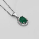 گردنبند عقیق سبز نقره زنانه طرح سوره - Image 2