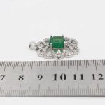 گردنبند عقیق سبز نقره زنانه طرح شاپرک + حکاکی آیه من یتق الله - Image 4