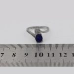 انگشتر یاقوت کبود الماس تراش نقره زنانه طرح عارفه - Image 4