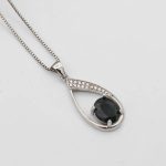 گردنبند یاقوت کبود الماس تراش نقره زنانه طرح ساره - Image 3