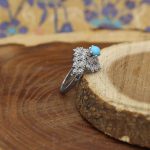 انگشتر فیروزه نیشابوری نقره زنانه طرح طاووس - Image 3