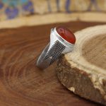 انگشتر عقیق سرخ نقره دست ساز مردانه طرح مصدق + حرز امام جواد (ع) - Image 2