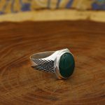 انگشتر عقیق سبز نقره دست ساز مردانه طرح اصلان + حرز امام جواد (ع) - Image 2