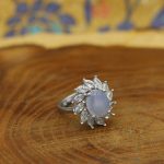 انگشتر عقیق کبود یمنی نقره زنانه طرح رویا - Image 3