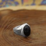 انگشتر عقیق مشکی نقره دست ساز مردانه طرح اصلان + حرز امام جواد (ع) - Image 2