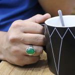 انگشتر عقیق سبز نقره دست ساز مردانه طرح ساعد + حرز امام جواد (ع) - Image 5
