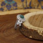 انگشتر عقیق سبز نقره زنانه طرح شکوفه - Image 3