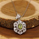 گردنبند زبرجد الماس تراش نقره زنانه طرح مهتاب - Image 3